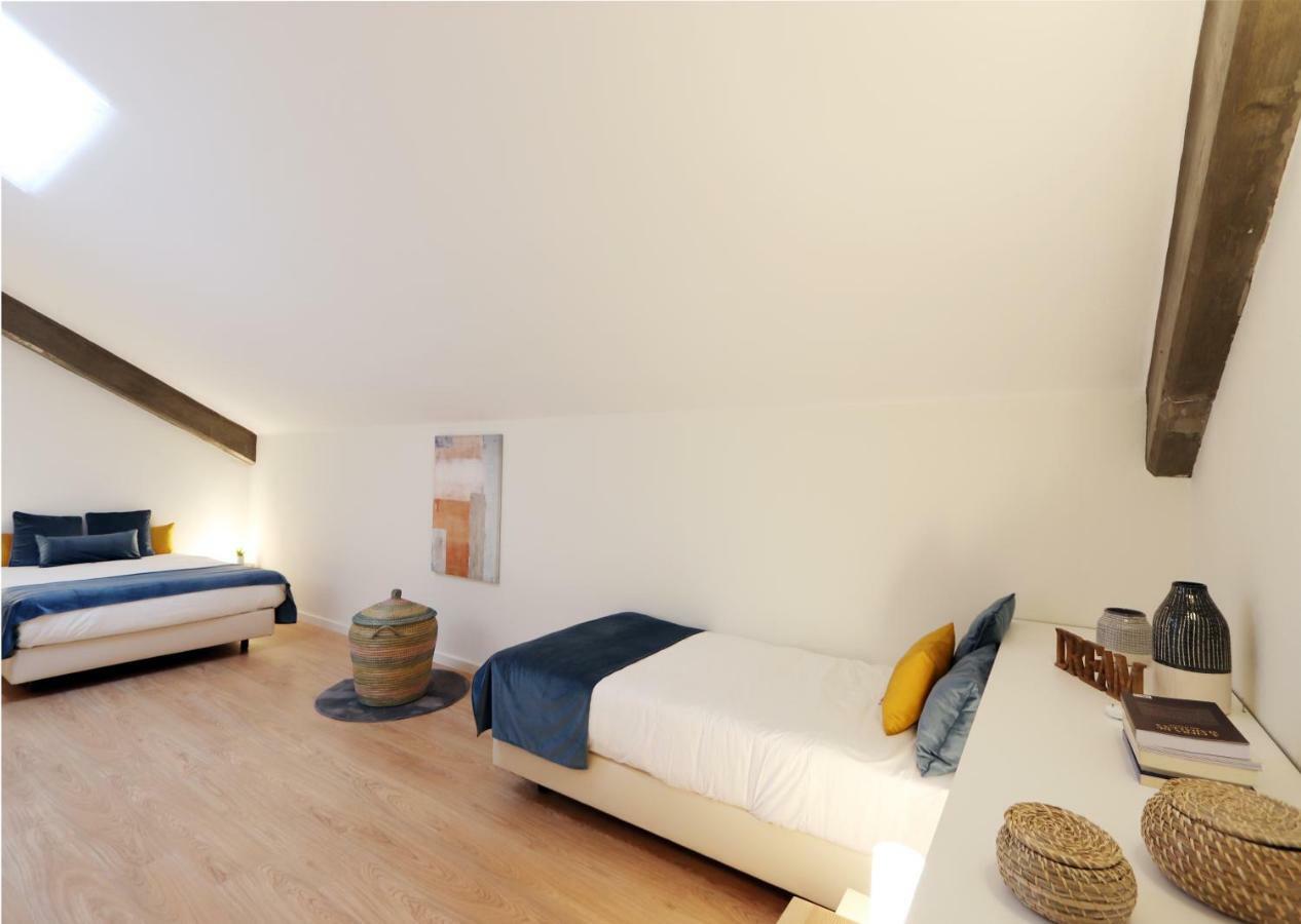 Hm - Living Batalha Square 2 Apartment Porto Exterior foto