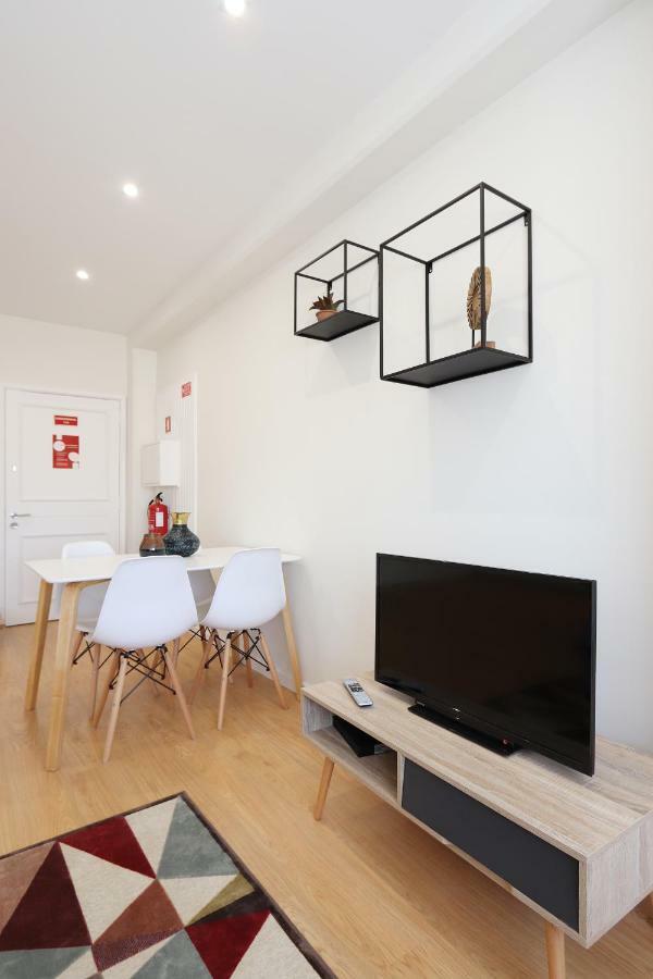 Hm - Living Batalha Square 2 Apartment Porto Exterior foto
